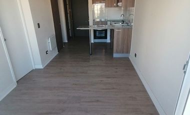 ARRIENDA 1D1B Metro Lo Ovalle, ciudad del niño,