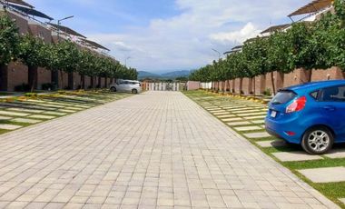 CASA EN VENTA, A 5 MIN. DE SIX FLAGS OAXTEPEC, MORELOS