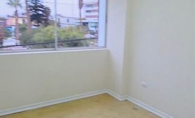 Venta amplio departamento en Edificio Lan, Centro de Arica