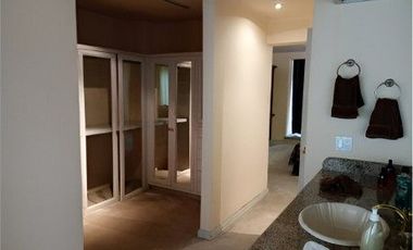 Edificio en 4 niveles Alpes 1020 Lomas de Chapultepec Miguel Hidalgo CDMX/ Recuperacion Bancaria