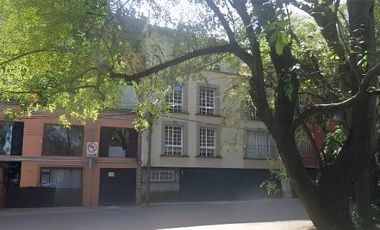 Edificio en 4 niveles Alpes 1020 Lomas de Chapultepec Miguel Hidalgo CDMX/ Recuperacion Bancaria