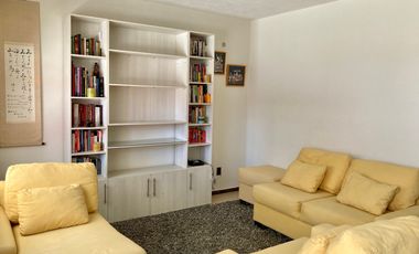 Casa amueblada 2 plantas, 3 recámaras, 2.5 baños cerca a Av. Constituyentes