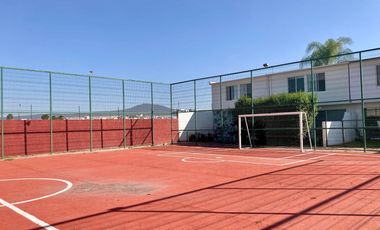 Casa amueblada 2 plantas, 3 recámaras, 2.5 baños cerca a Av. Constituyentes