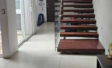 Venta Casa Residencial al Norte de Aguascalientes, Condominio Privado 