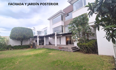 ARRIENDO AMPLIA CASA EN URBANIZACIÓN VISTA GRANDE.  MIRAVALLE CUMBAYÁ