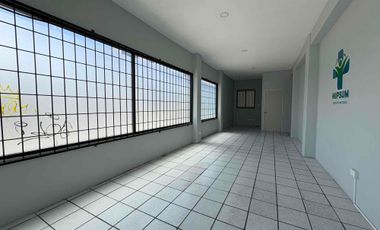 Local en venta zona Museo de los Ferrocarriles