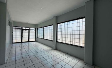 Local en venta zona Museo de los Ferrocarriles