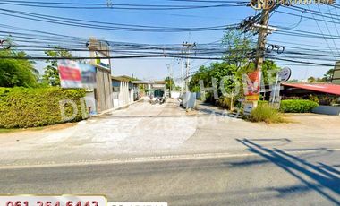 DD-954744 The Green 2 Townhouse, Nong Khae, Saraburi, near the Nong Khae District Office