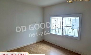 DD-954744 The Green 2 Townhouse, Nong Khae, Saraburi, near the Nong Khae District Office