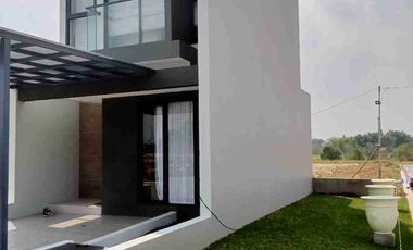 Rumah ikonik dan estetik 2 lantai 60/64