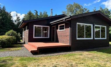 Arriendo casa 3 dormitorios y 2 baños a 14 kms de Osorno por Ruta 215