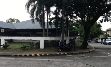 Corner House and Lot For Sale In Ayala Alabang