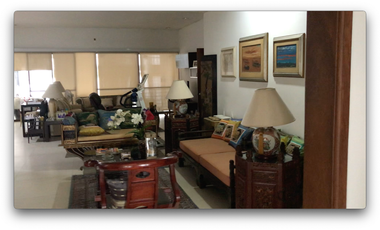 Corner House and Lot For Sale In Ayala Alabang