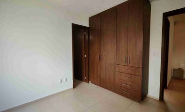 Casa en venta en Vistas de Altozano privada junto al OXXO