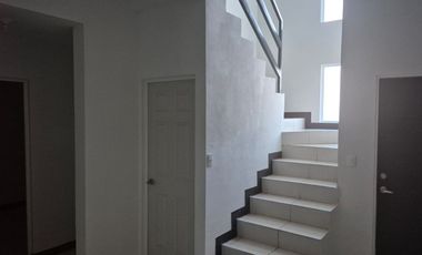 SE RENTA HERMOSA CASA EN FRACC PRIVADO