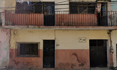 CASA EN REMATE LEANDRO VALLE 124 CENTRO IGUALA DE LA INDEPENDENCIA GUERRERO!!!!