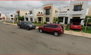 CASA EN REMATE BANCARIO EN GRAN SANTA FE II 97314, MERIDA YUCATAN