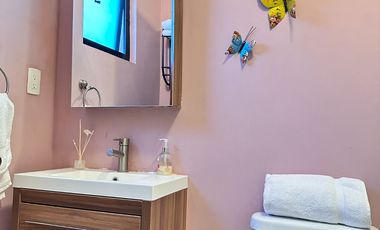 Departamento en Planta Baja con 3 Recámaras y Diseño de Concepto Abierto