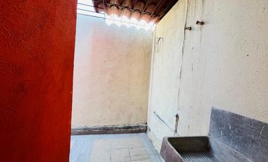 CASA EN VENTA, 3 RECAMARAS, PASEOS DE AYALA, MORELOS