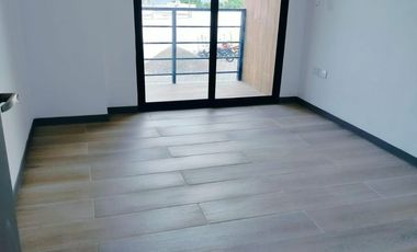 Venta de departamento de 2 dormitorios,  por estrenar, sector Sierra del Moral