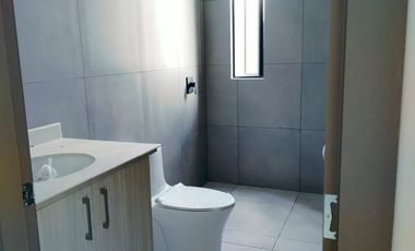 Venta de departamento de 2 dormitorios,  por estrenar, sector Sierra del Moral