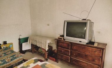 VENDO CASA DE PLAYA/LOCAL PUNTA NEGRA MUY BIEN UBICADO A 2 CUADRAS DEL MAR!!