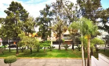 DEPARTAMENTO EN VENTA EN BOSQUES DE LA VICTORIA, C. TOPACIO