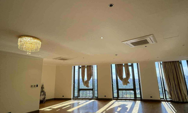 3 Bedroom For Lease in Essensa East Forbes, Taguig City