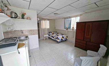 Suite amoblada en Cdla Simon Bolivar