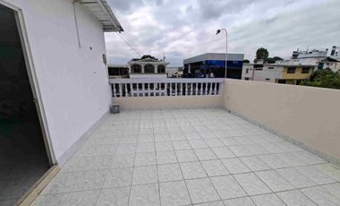 Suite amoblada en Cdla Simon Bolivar