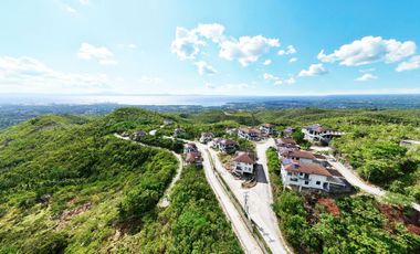 Brandnew Ready For Occupancy House in Amonsagana on The Mountain Town