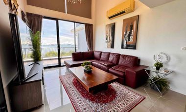 For sale Condo Sriracha Chonburi, Penthouse 3 bedroom 3 bathroom, Seaview Price 4.99 MB fully furnished.