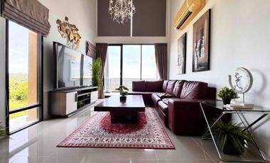 For sale Condo Sriracha Chonburi, Penthouse 3 bedroom 3 bathroom, Seaview Price 4.99 MB fully furnished.