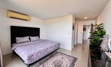 For sale Condo Sriracha Chonburi, Penthouse 3 bedroom 3 bathroom, Seaview Price 4.99 MB fully furnished.