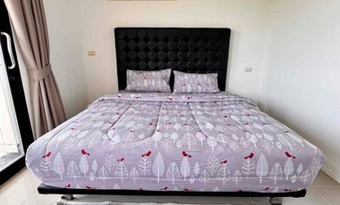 For sale Condo Sriracha Chonburi, Penthouse 3 bedroom 3 bathroom, Seaview Price 4.99 MB fully furnished.