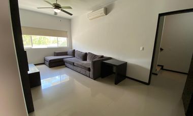 Casa en Renta Flor de Piedra