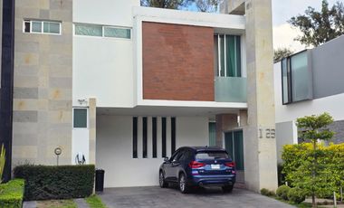 Residencia en Olivos
