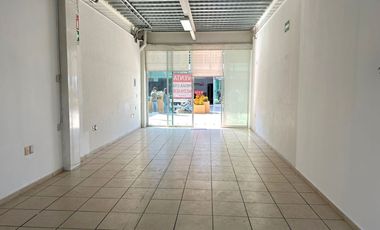 Local comercial de 48 m2 en Venta en Plaza Cristal