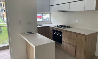 VENDO CONFOTABLE APARTAMENTO 96 M2 EN SECTOR DEL TREBOL EN EXCELENTE UBICACIÓN. MANIZALES.