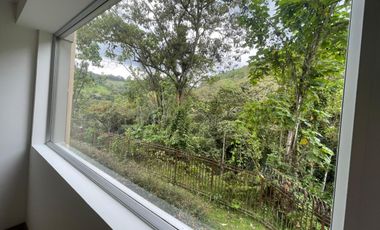 VENDO CONFOTABLE APARTAMENTO 96 M2 EN SECTOR DEL TREBOL EN EXCELENTE UBICACIÓN. MANIZALES.