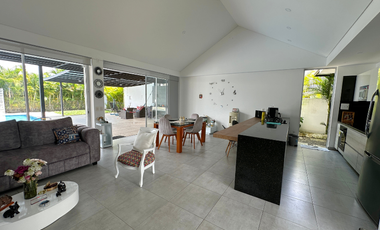 Casa a la venta en el condominio Palma Real