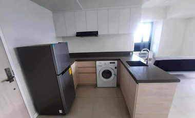 FOR SALE: Fully-Furnished Mandani Bay 1-Bedroom Corner Special Unit in Mandaue City, Cebu - P13M