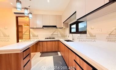 𝐅𝐎𝐑 𝐑𝐄𝐍𝐓: 𝟓-𝐁𝐞𝐝𝐫𝐨𝐨𝐦 𝐅𝐮𝐥𝐥𝐲 𝐅𝐮𝐫𝐧𝐢𝐬𝐡𝐞𝐝 𝐇𝐨𝐦𝐞 𝐰𝐢𝐭𝐡 𝐏𝐨𝐨𝐥 𝐧𝐞𝐚𝐫 𝐂𝐥𝐚𝐫𝐤, 𝐏𝐚𝐦𝐩𝐚𝐧𝐠𝐚🌴