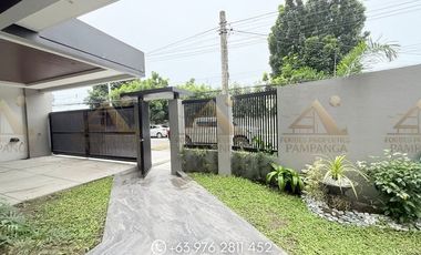 𝐅𝐎𝐑 𝐑𝐄𝐍𝐓: 𝟓-𝐁𝐞𝐝𝐫𝐨𝐨𝐦 𝐅𝐮𝐥𝐥𝐲 𝐅𝐮𝐫𝐧𝐢𝐬𝐡𝐞𝐝 𝐇𝐨𝐦𝐞 𝐰𝐢𝐭𝐡 𝐏𝐨𝐨𝐥 𝐧𝐞𝐚𝐫 𝐂𝐥𝐚𝐫𝐤, 𝐏𝐚𝐦𝐩𝐚𝐧𝐠𝐚🌴