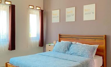 Villa di Sandik dekat jalan Pariwisata