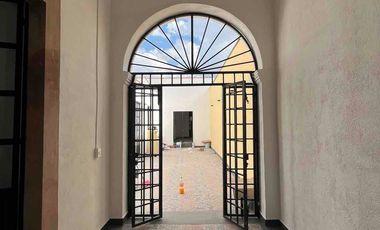 Casa Comercial en RENTA en el centro de León.