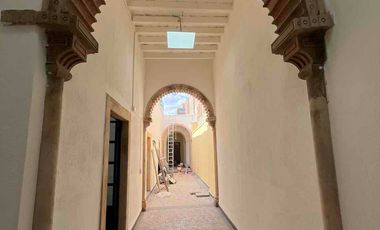 Casa Comercial en RENTA en el centro de León.