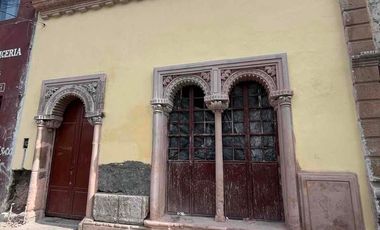 Casa Comercial en RENTA en el centro de León.