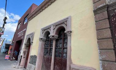 Casa Comercial en RENTA en el centro de León.