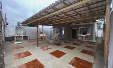 Casa de una planta en venta – Urbanización TAOS, Punta Blanca, Santa Elena, Ecuador